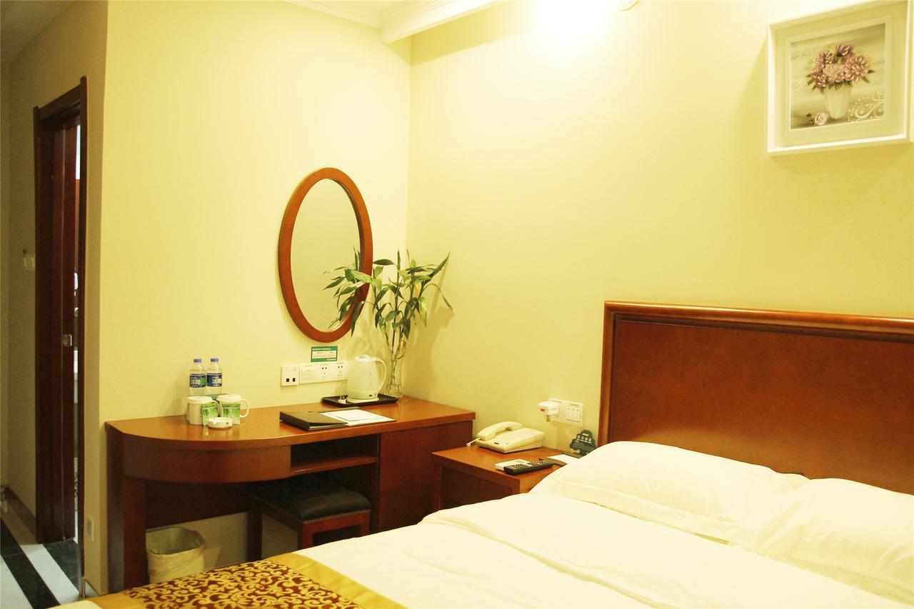 Greentree Inn Taizhou New District Hospital Of People' S Hospital Mingliu Express Hotel Exterior foto